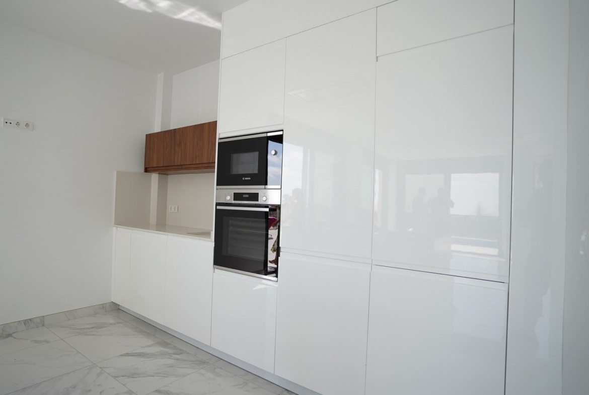 BRAND NEW VILLAS ON ONE LEVEL IN POLOP !!!
