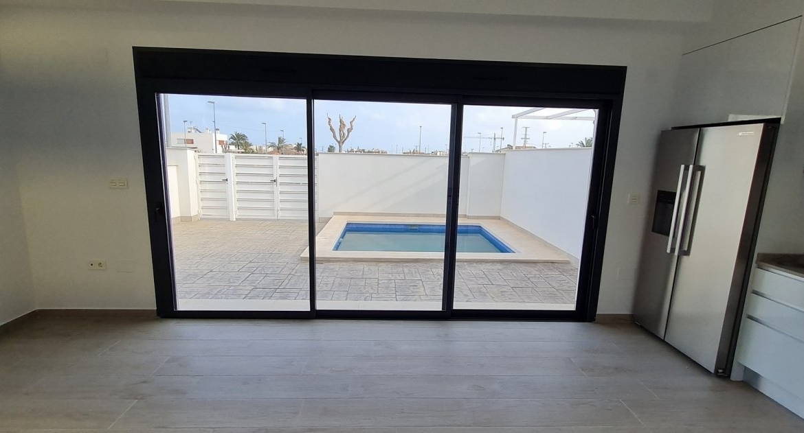 NEW BUILD VILLAS IN ORIHUELA COSTA