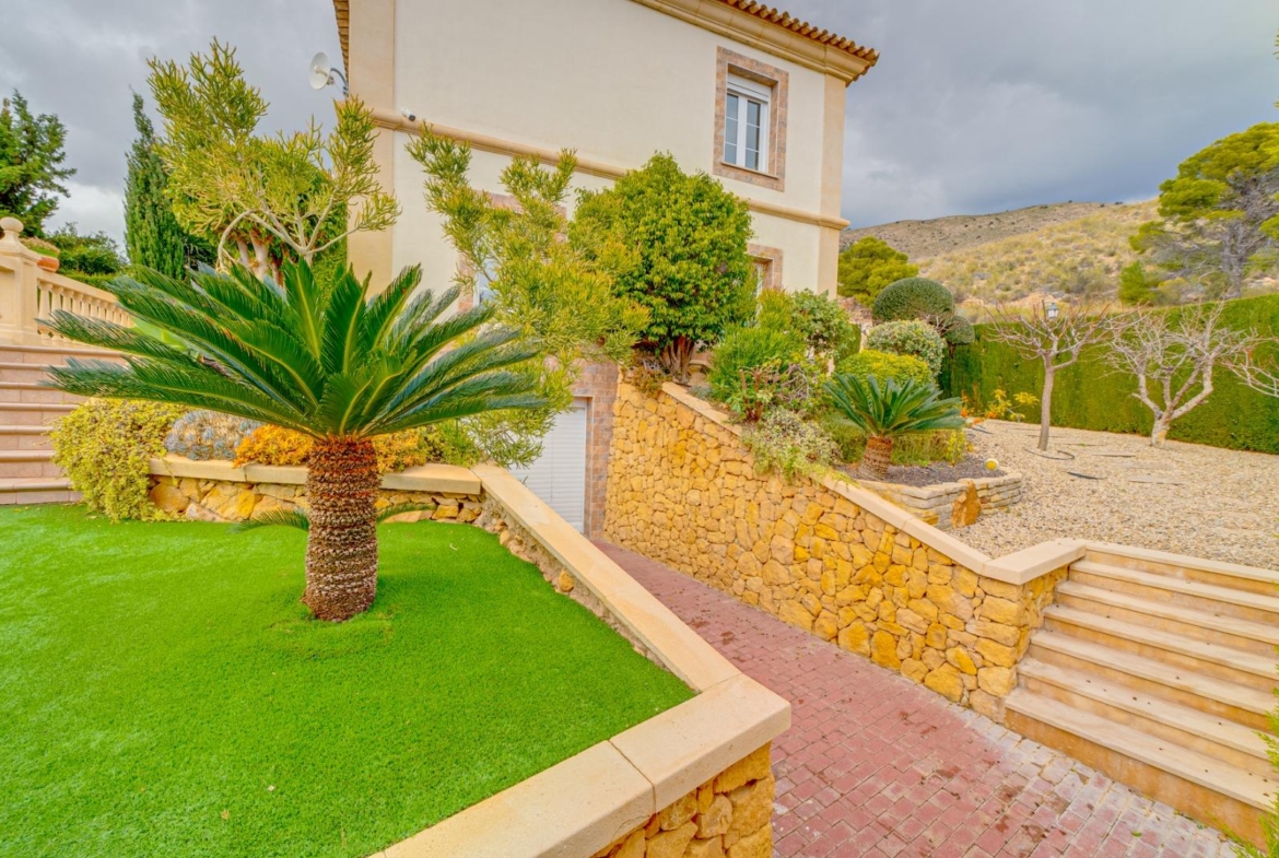 Preciosa Villa en Golf Bahia de Finestrat