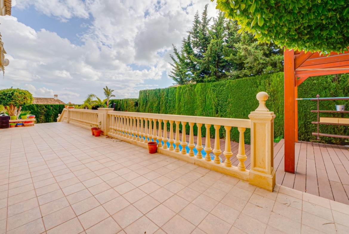 Preciosa Villa en Golf Bahia de Finestrat