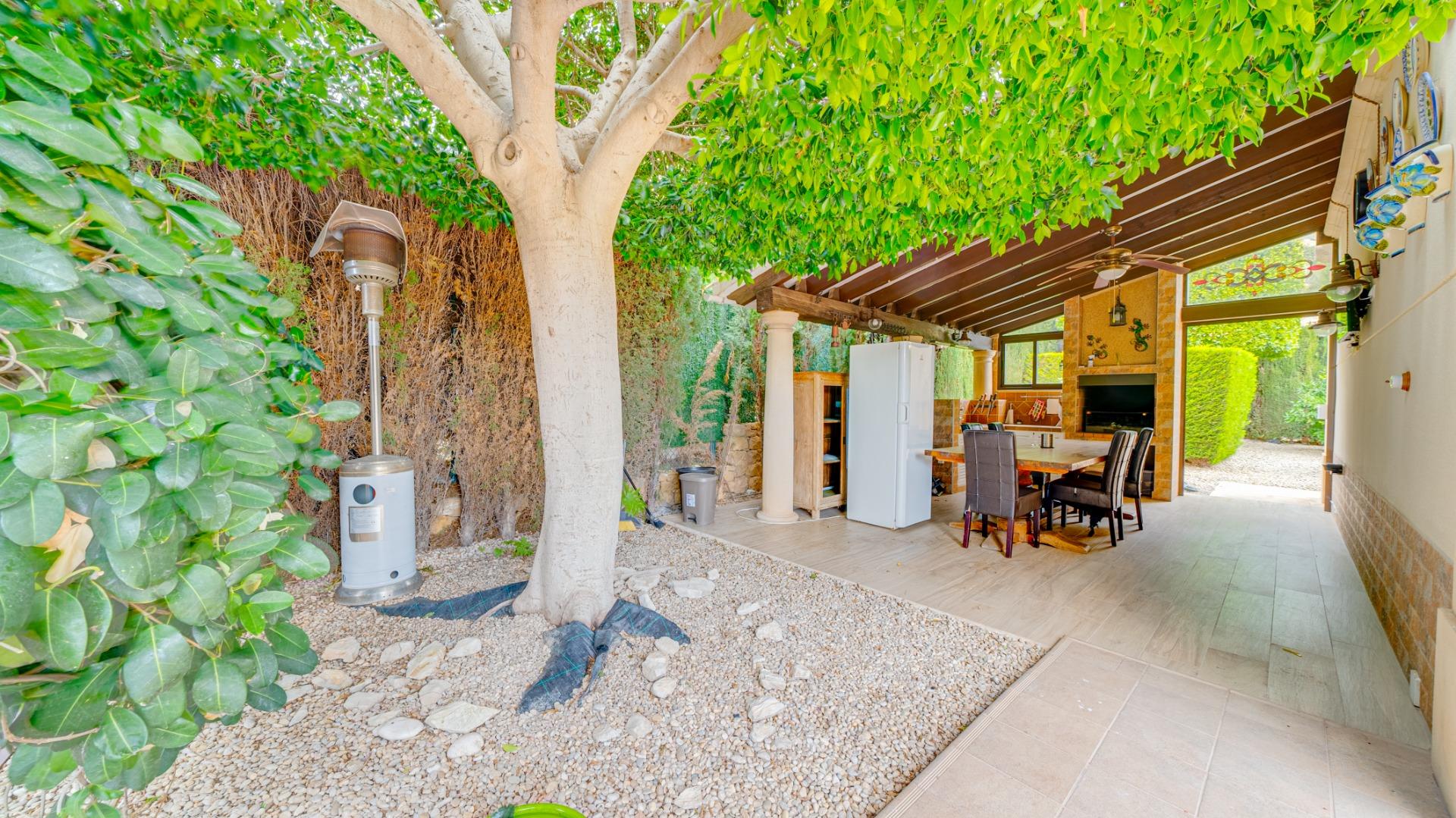 1-86-1 Preciosa Villa en Golf Bahia de Finestrat