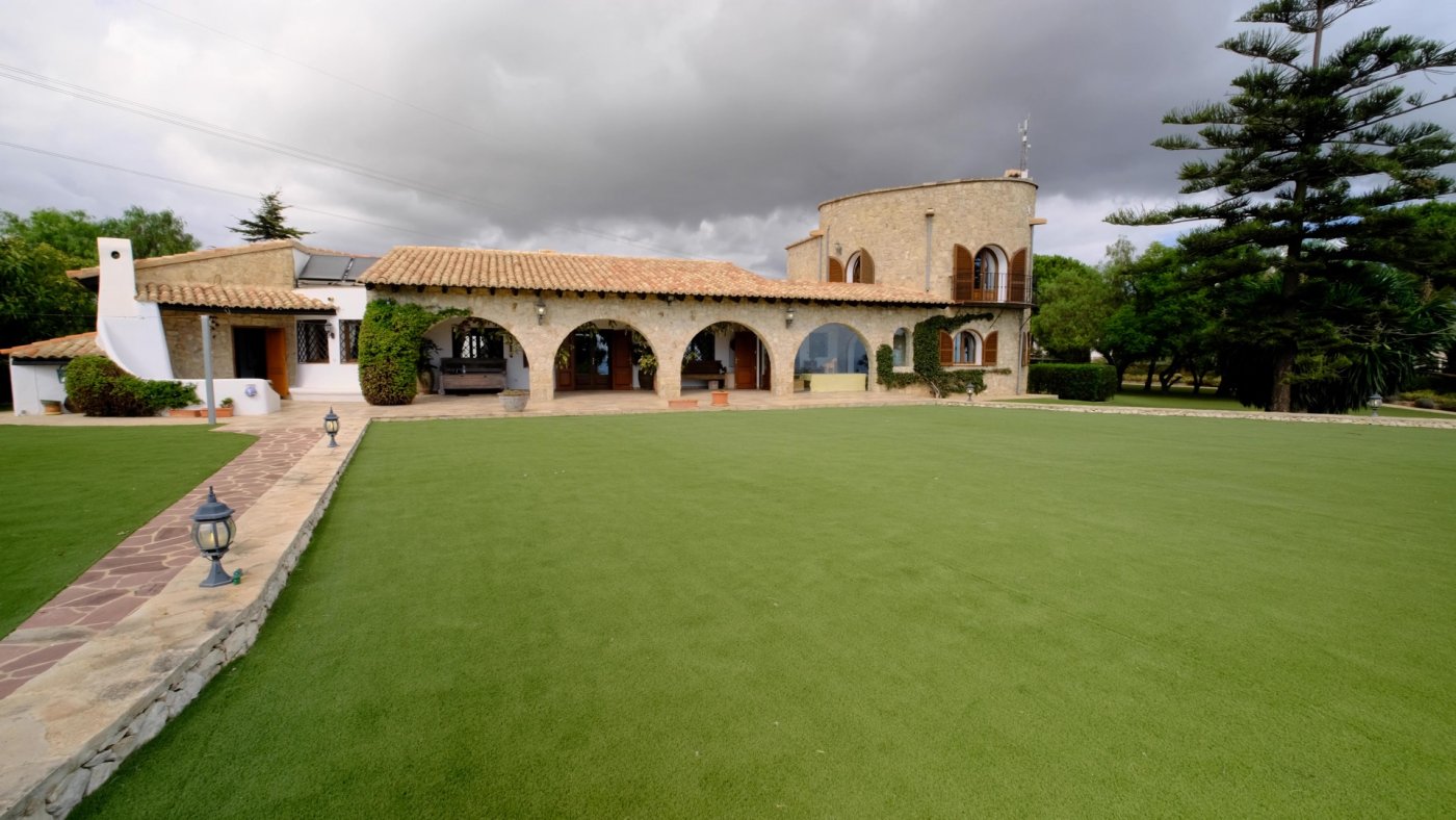 HUIS IN BENISSA