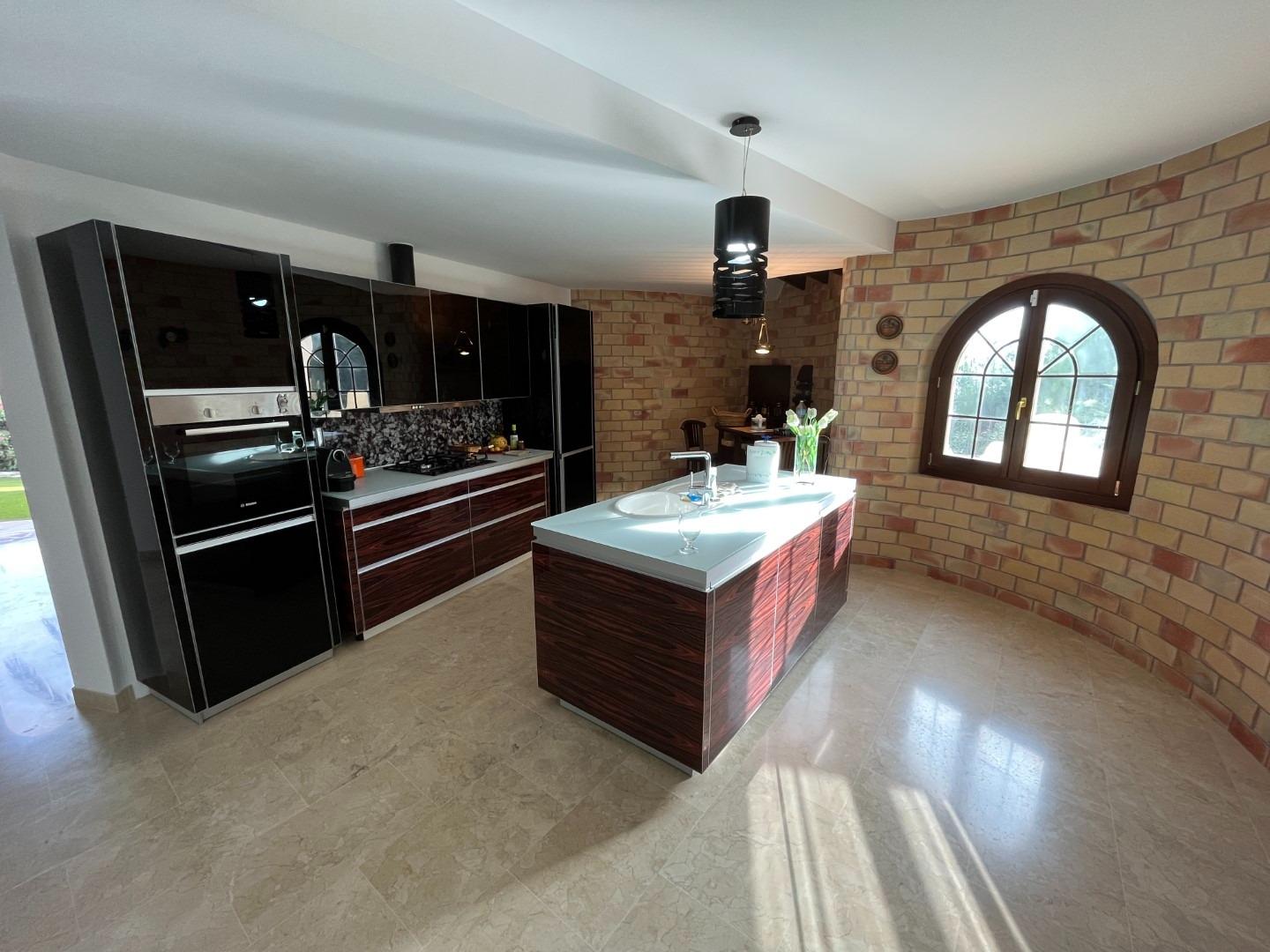 Luxe villa in mediterrane stijl in de Sierra de Altea