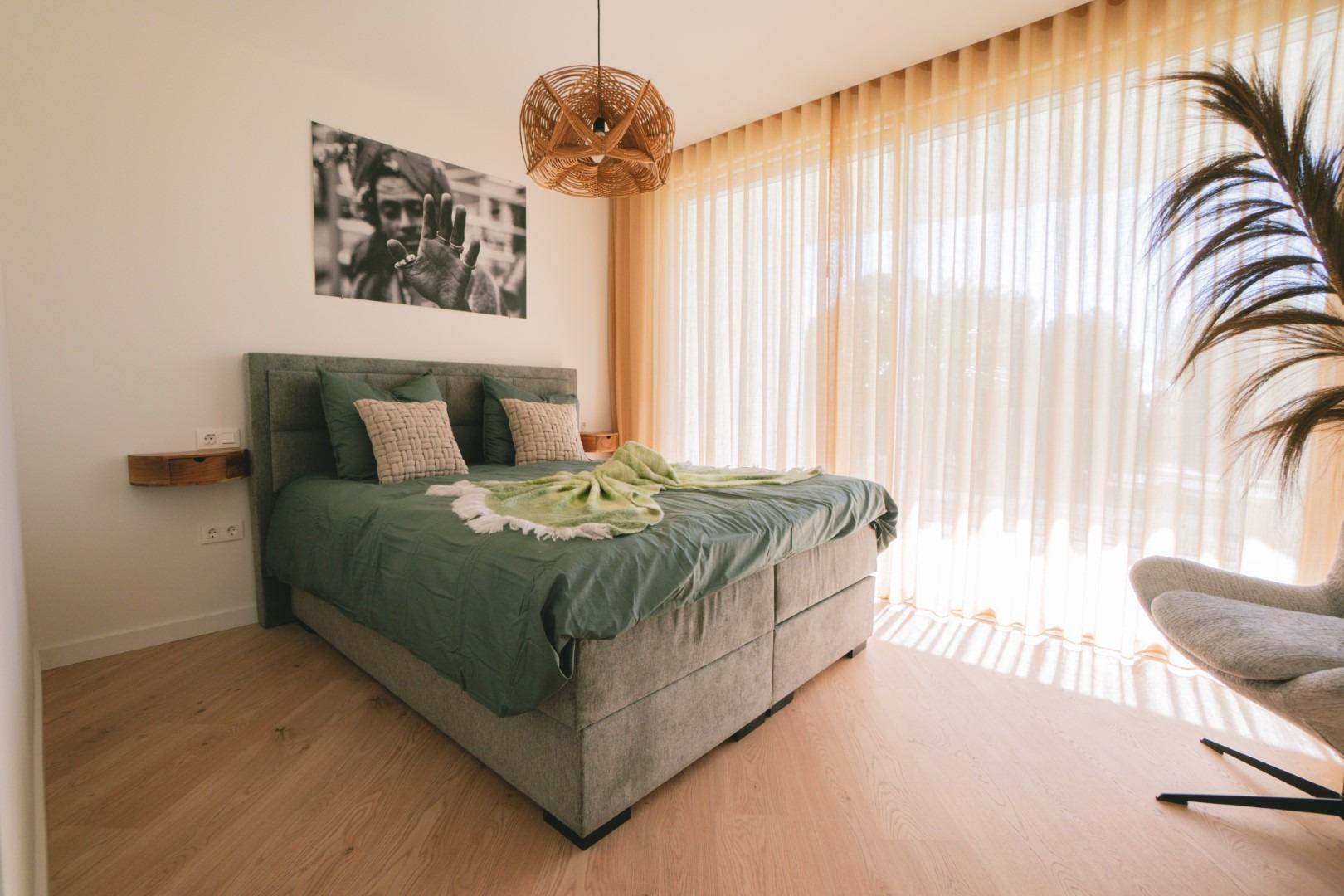 10-16-1 Exclusive newly built villas in Sierra Cortina