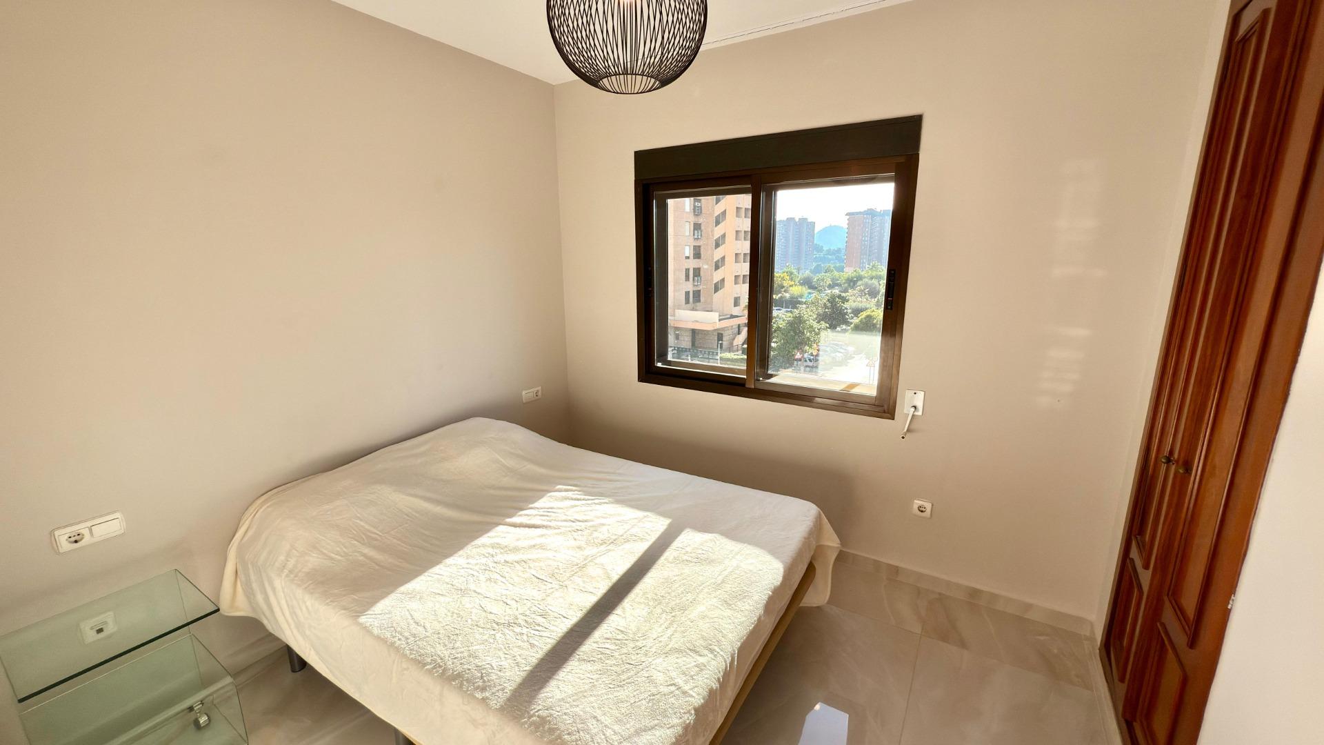 Luxe appartement in het Iconische Coblanca 40 gebouw met uitzicht op zee