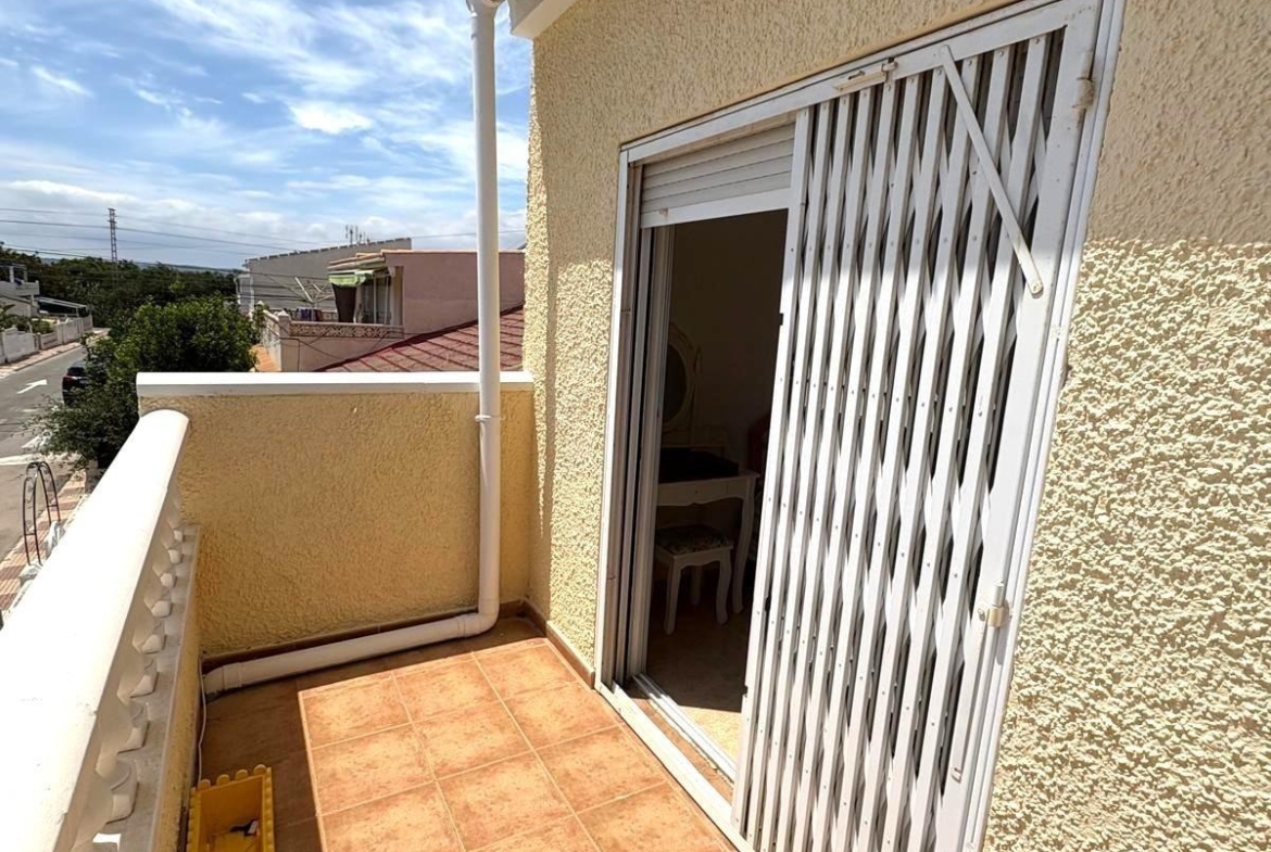DUPLEX TRANQUILO EN EL LIMONAR