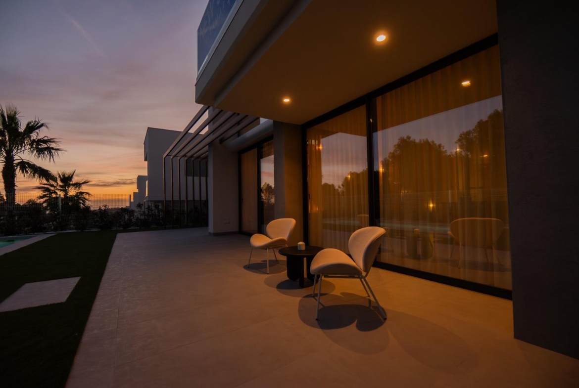 Exclusive newly built villas in Sierra Cortina