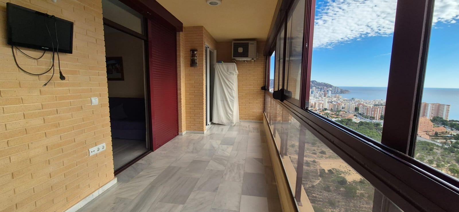 10-2-10 Your perfect haven in the sky of Benidorm! 🌅✨