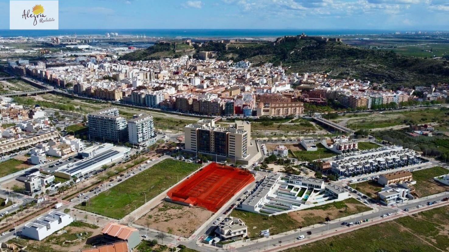 EXCLUSIVE TOWNHOUSES IN NEW AREA OF SAGUNTO – HIGH PALANCE