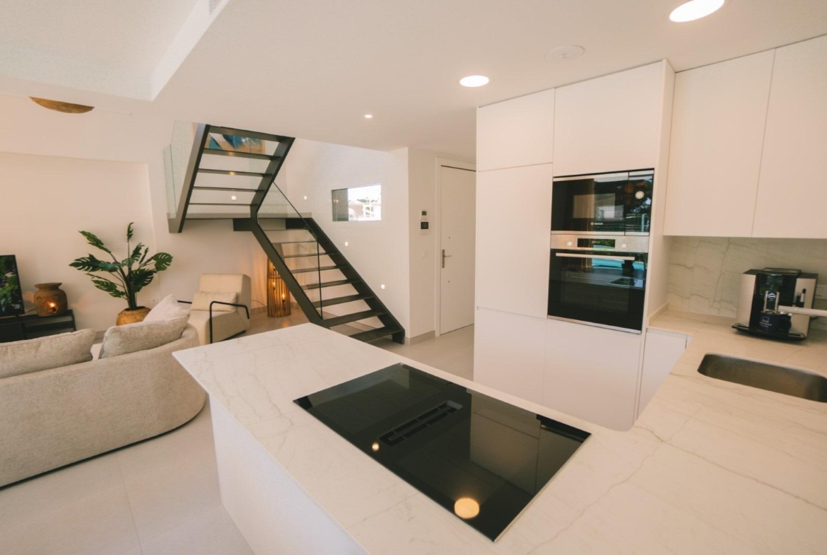 Exclusive newly built villas in Sierra Cortina