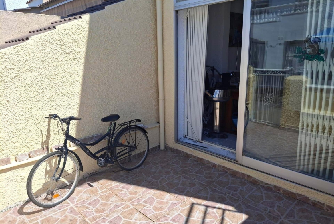 DUPLEX TRANQUILO EN EL LIMONAR