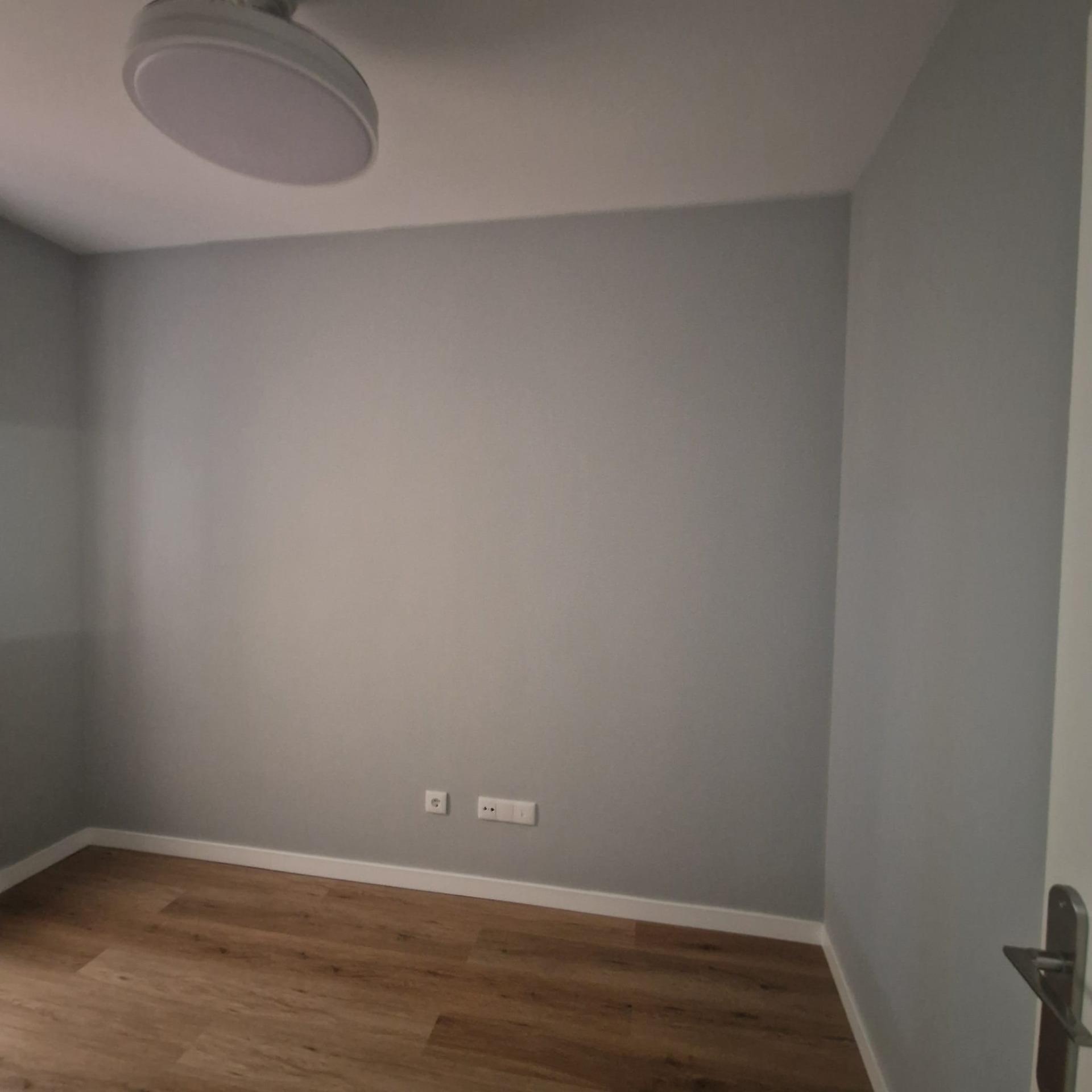 GRAN APARTAMENTO COMPLETAMENTE REFORMADO EN TORREVIEJA, 2 HAB, 2  BAÑOS