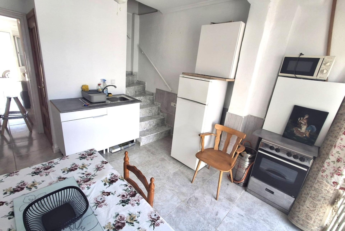DUPLEX TRANQUILO EN EL LIMONAR