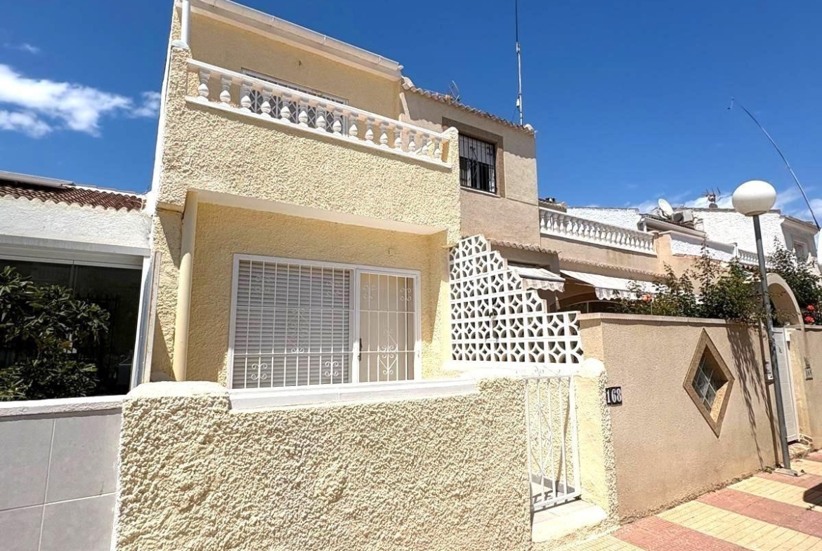 DUPLEX TRANQUILO EN EL LIMONAR