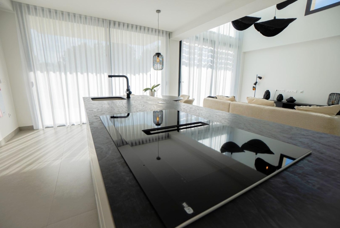 Exclusive newly built villas in Sierra Cortina