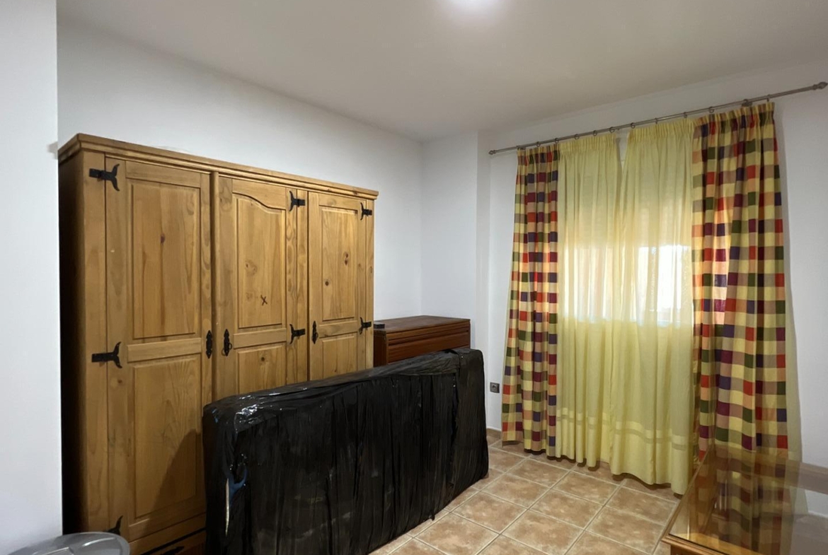 PERFECTO CHALET EN EL BOSQUE DE CHIVA