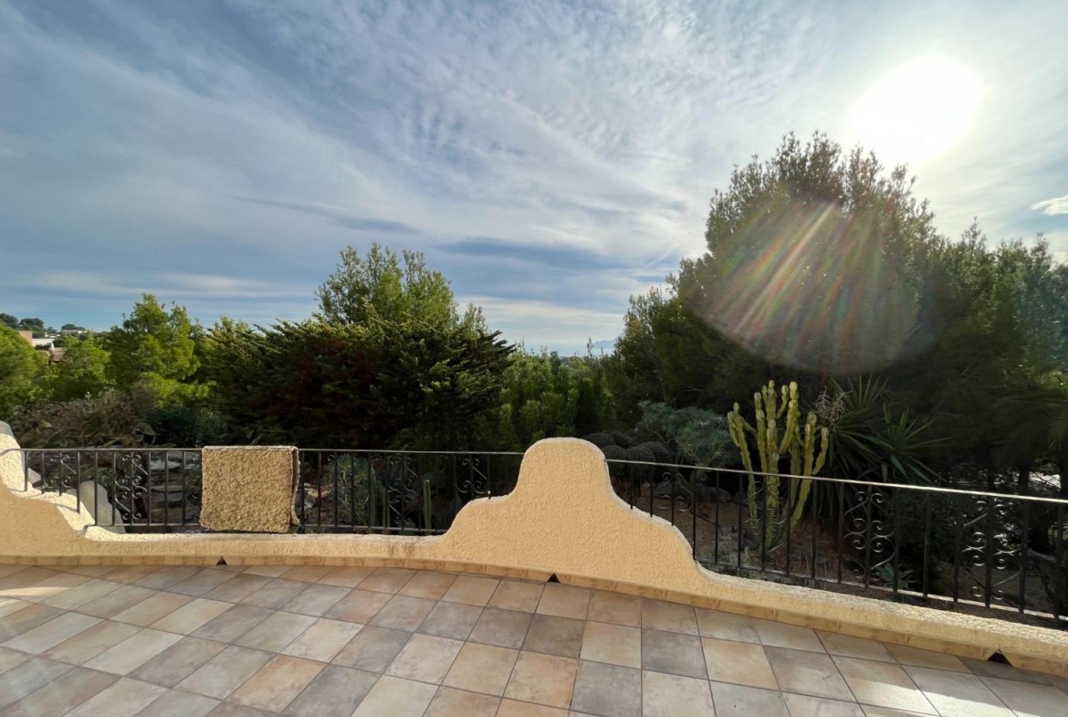 Luxe villa in mediterrane stijl in de Sierra de Altea