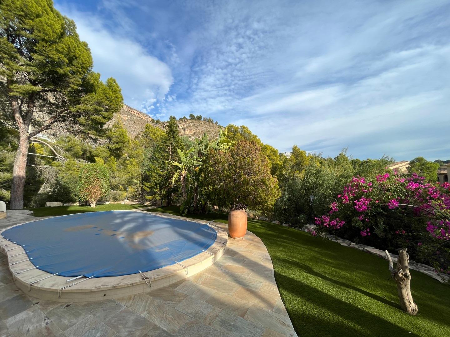Luxe villa in mediterrane stijl in de Sierra de Altea