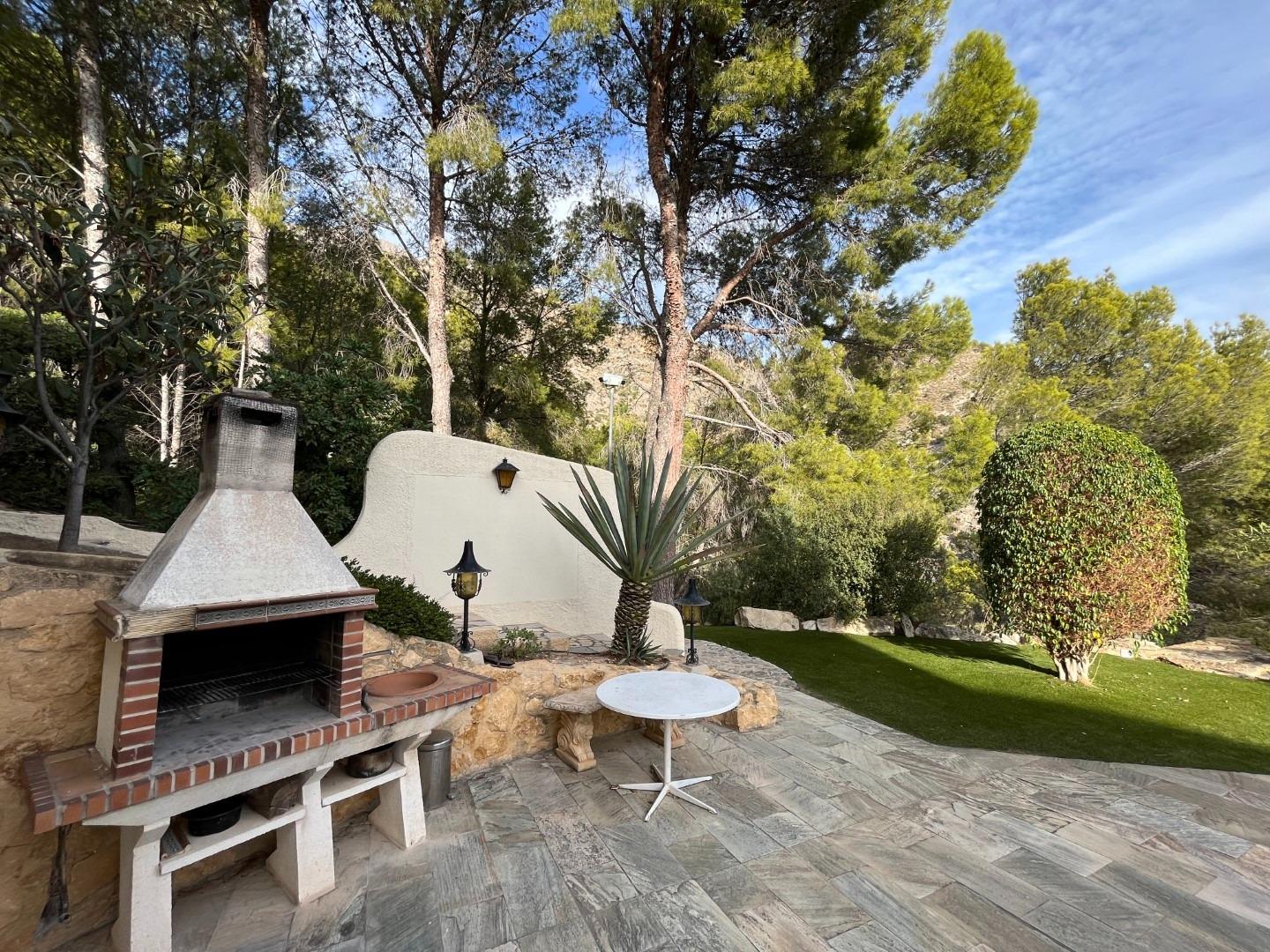 Luxe villa in mediterrane stijl in de Sierra de Altea