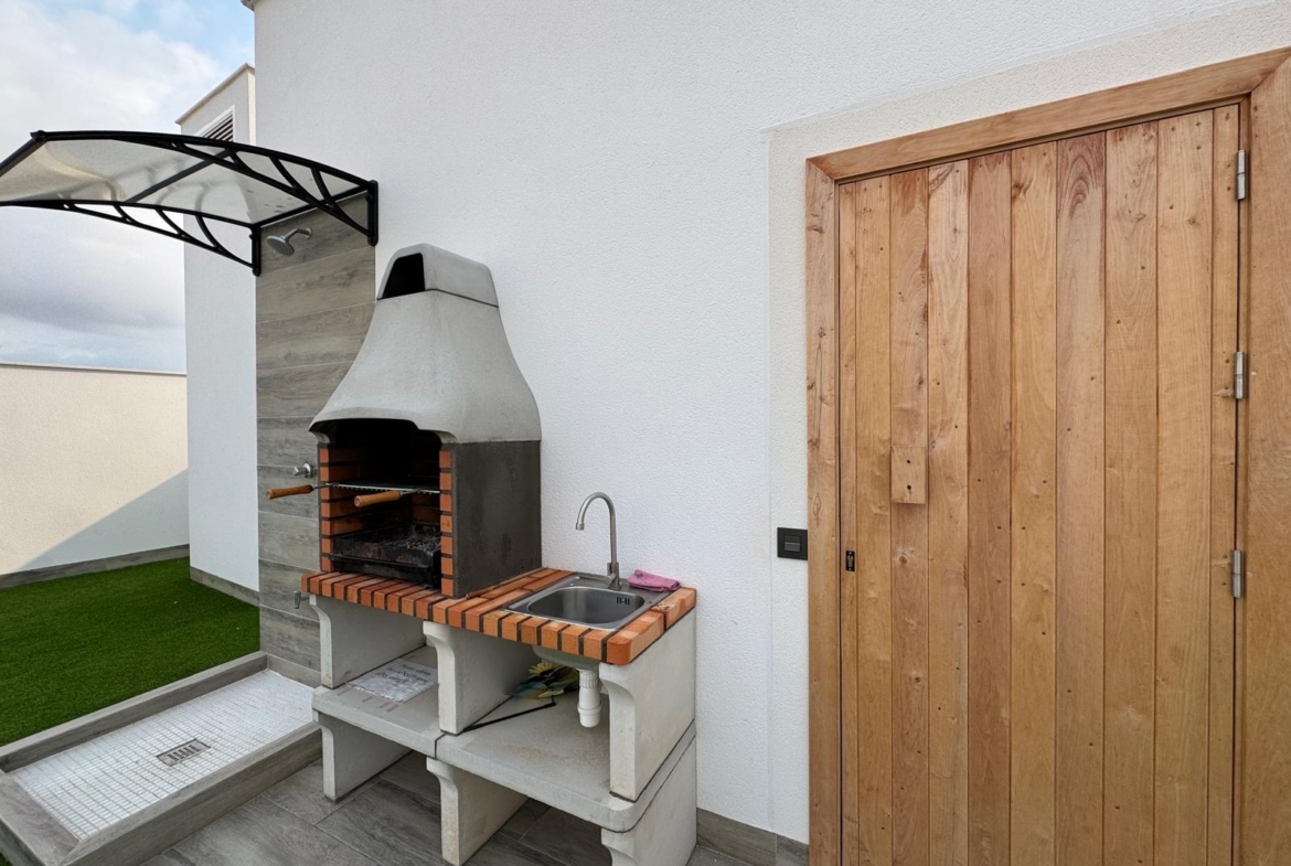 NEW BUILD APARTMENT “ALEGRIA 22” 2 BED. 2 BATHS. 85 M2. BBQ AREA AND SAUNA. BEACH 1000 METERS AWAY.