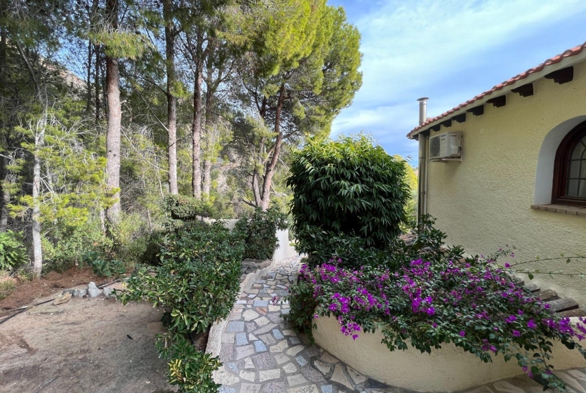 Luxe villa in mediterrane stijl in de Sierra de Altea