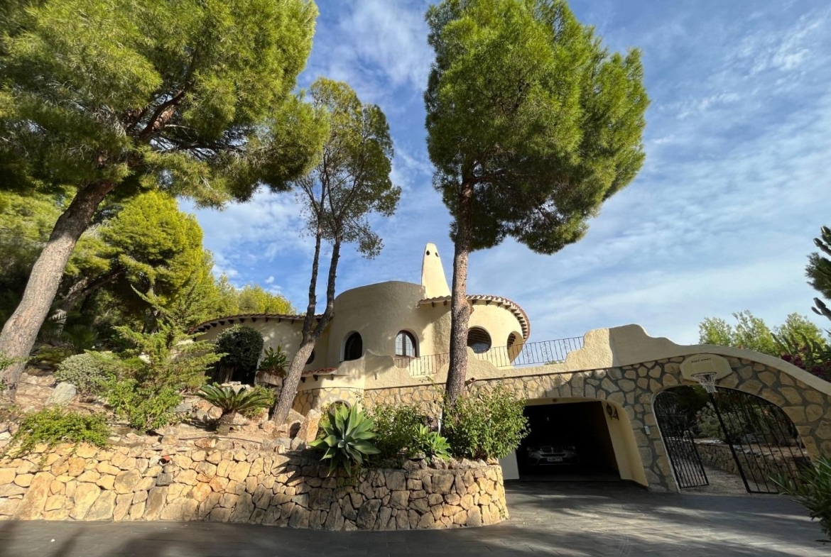 Luxe villa in mediterrane stijl in de Sierra de Altea