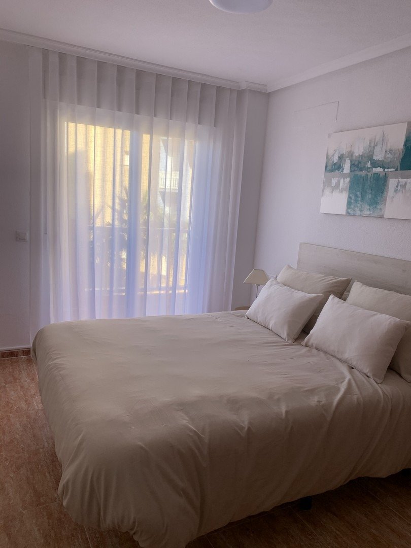 10-8 BEAUTIFUL SEA VIEW APARTMENTS IN LA MANGA