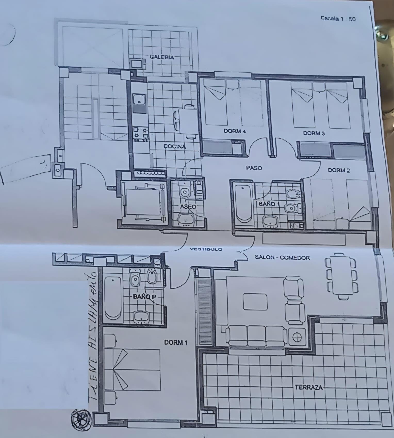 Gran Vivienda de 4 slaapzalen y tres baños en Urbanización de Lujo en Playa San Juan