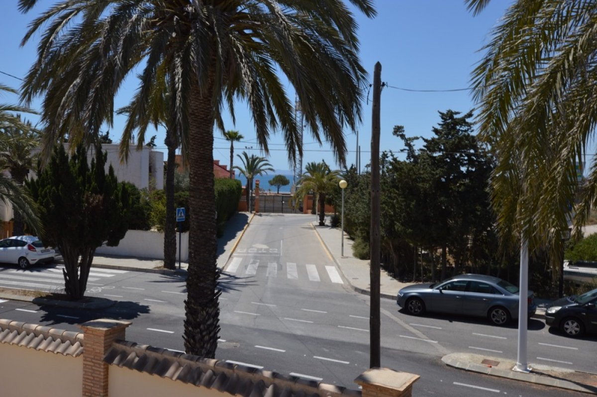 Villa in the best area of Cabo Roig