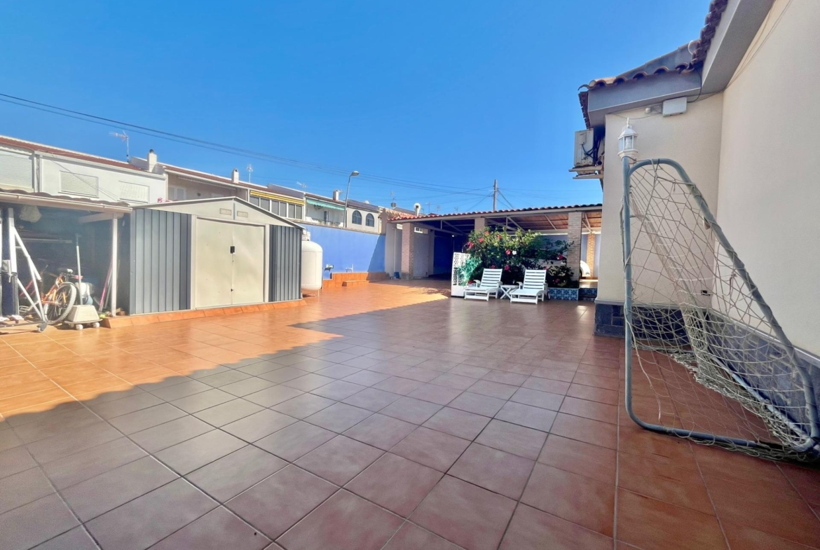 Mediterranean Charm in Los Balcones, Torrevieja