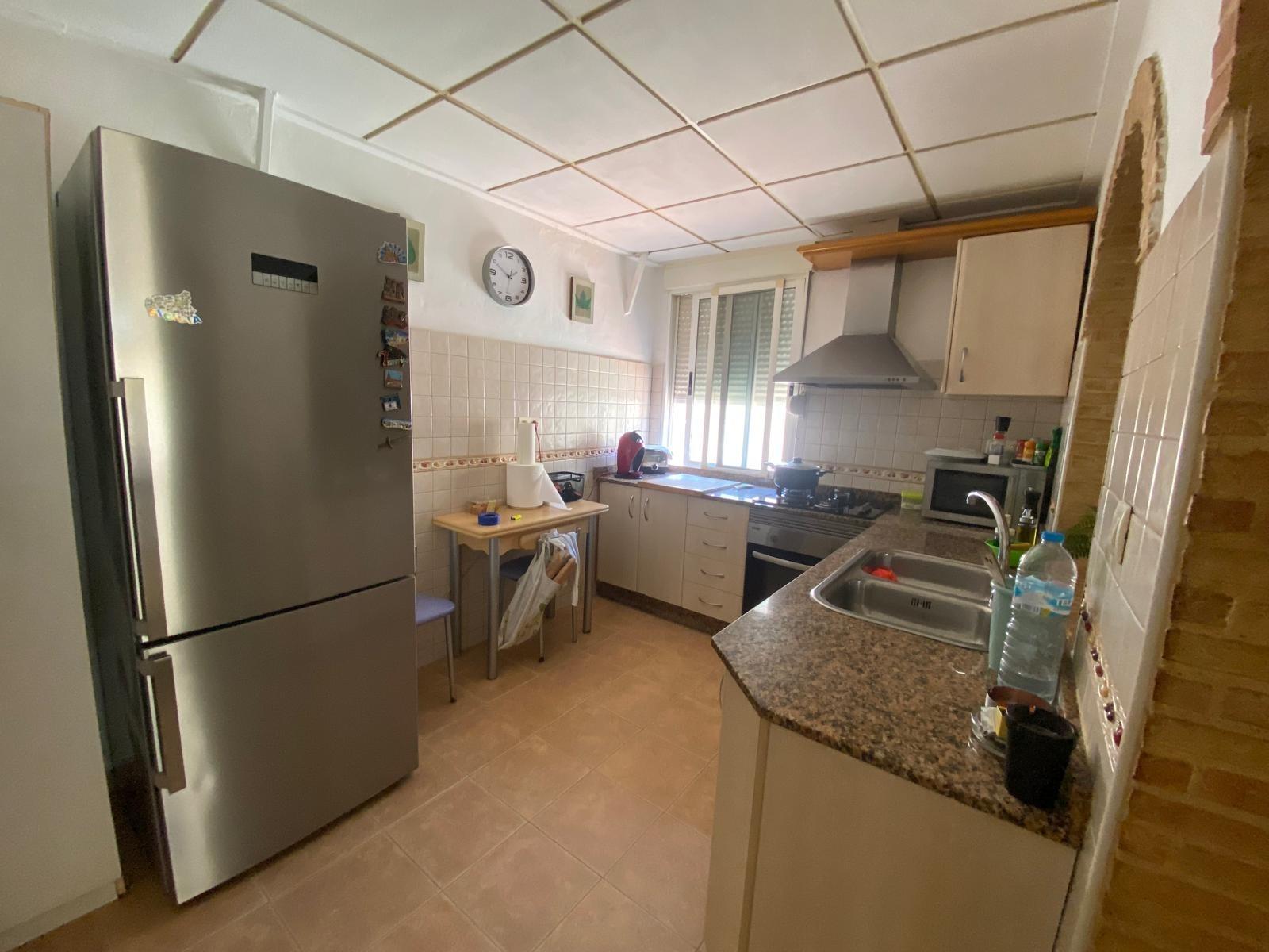 12-15-7 Prachtig herenhuis in Torrevieja met 3 slaapkamers en 2 badkamers.