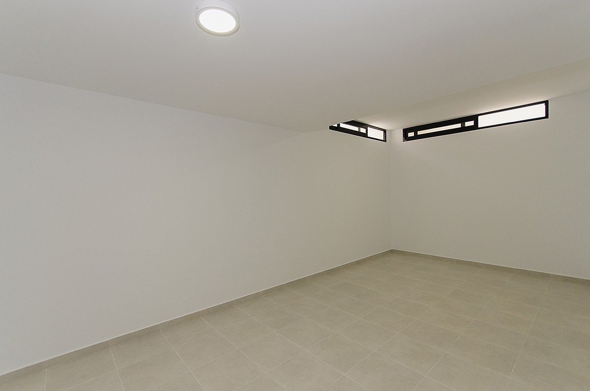 12-17 NEW BUILT VILLA IN PLAYA HONDA