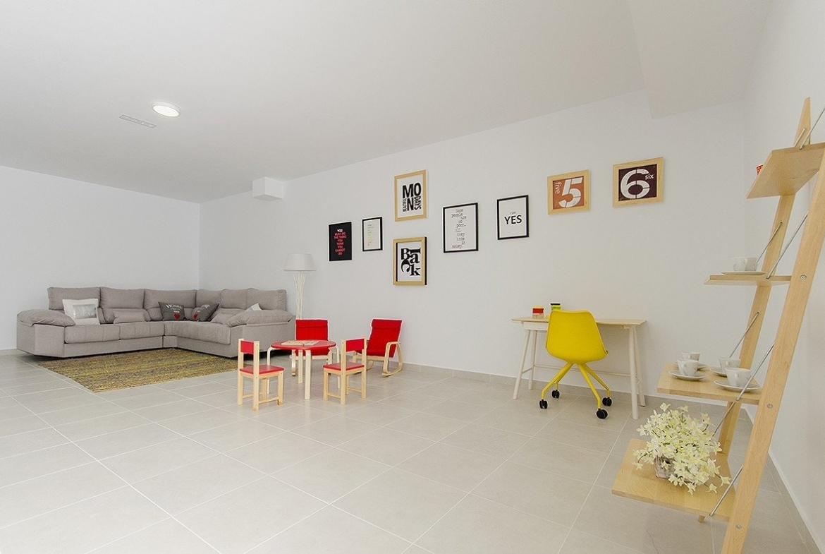 NEW BUILT VILLA IN PLAYA HONDA