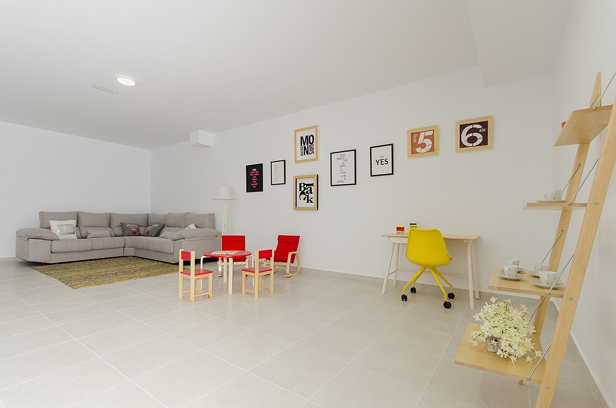 12-18 NEW BUILT VILLA IN PLAYA HONDA
