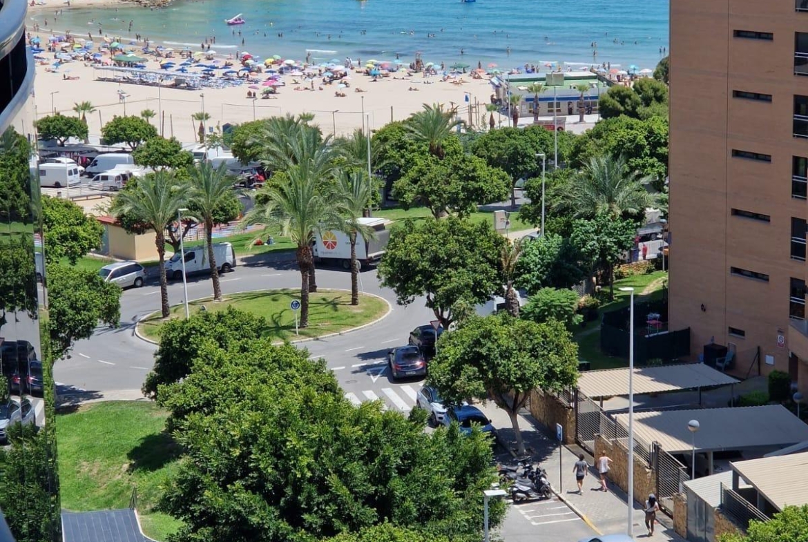Apartamento en Primera Línea de Playa en La Cala de Villajoyosa