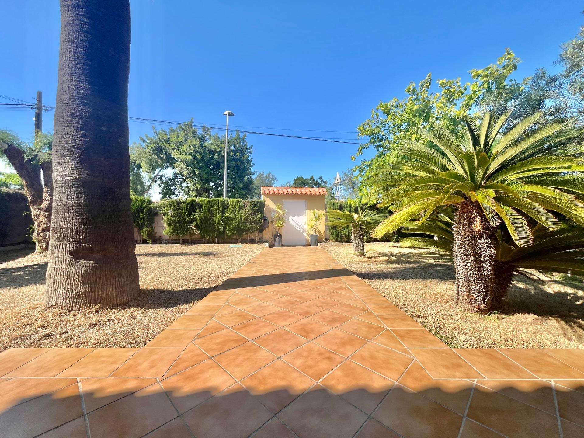 Mediterranean Charm in Los Balcones, Torrevieja