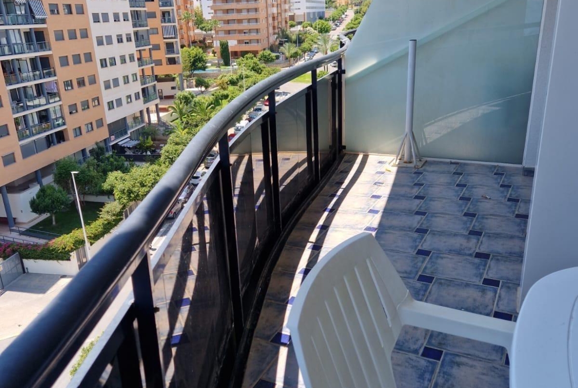 Apartamento en Primera Línea de Playa en La Cala de Villajoyosa