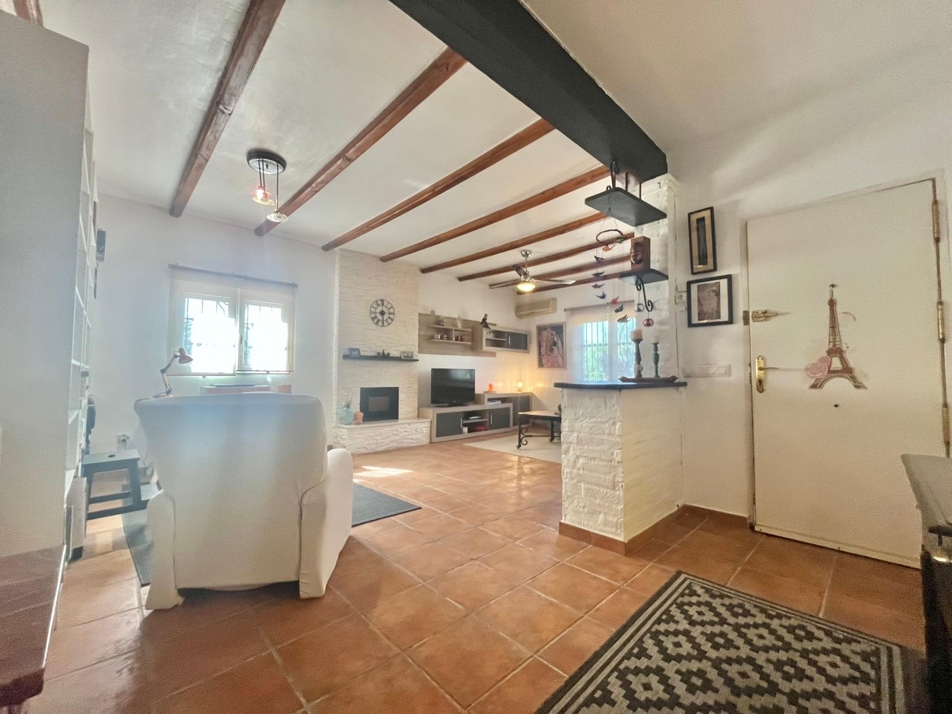 Mediterranean Charm in Los Balcones, Torrevieja