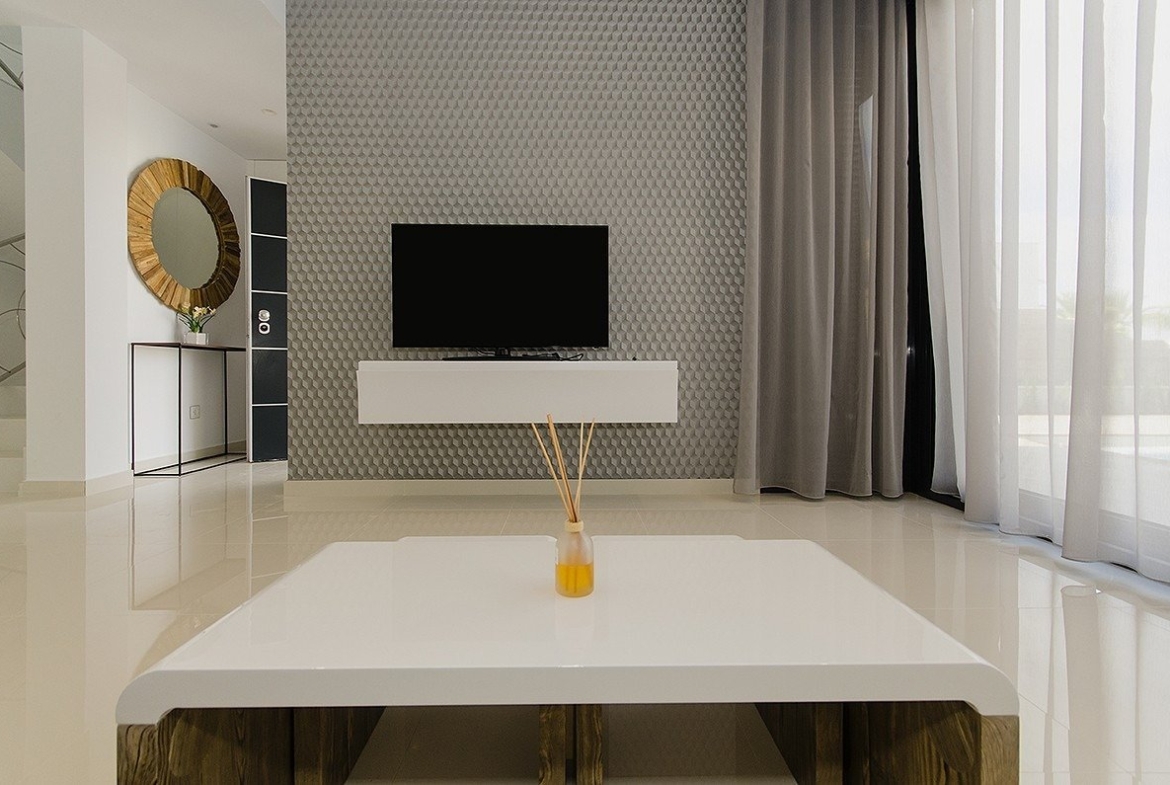 NEW BUILT VILLA IN PLAYA HONDA