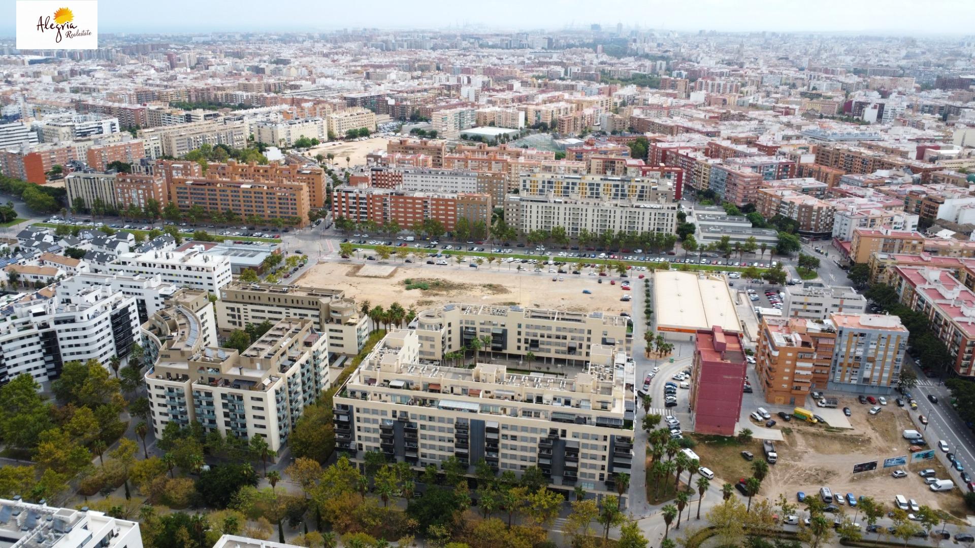 !! EXCELENTE PROYECTO DE OBRA NUEVA AL PARQUE BENICAP