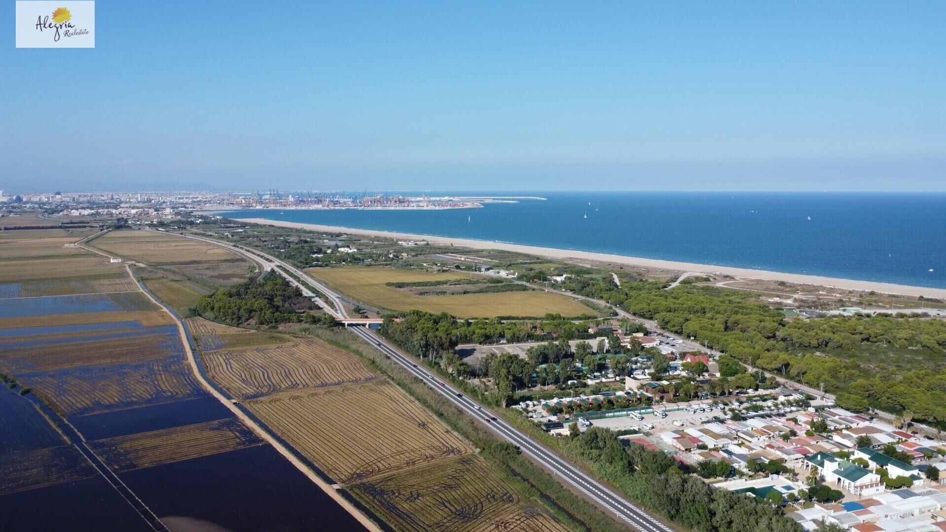 AWESOME APARTMENT IN SALER!!!