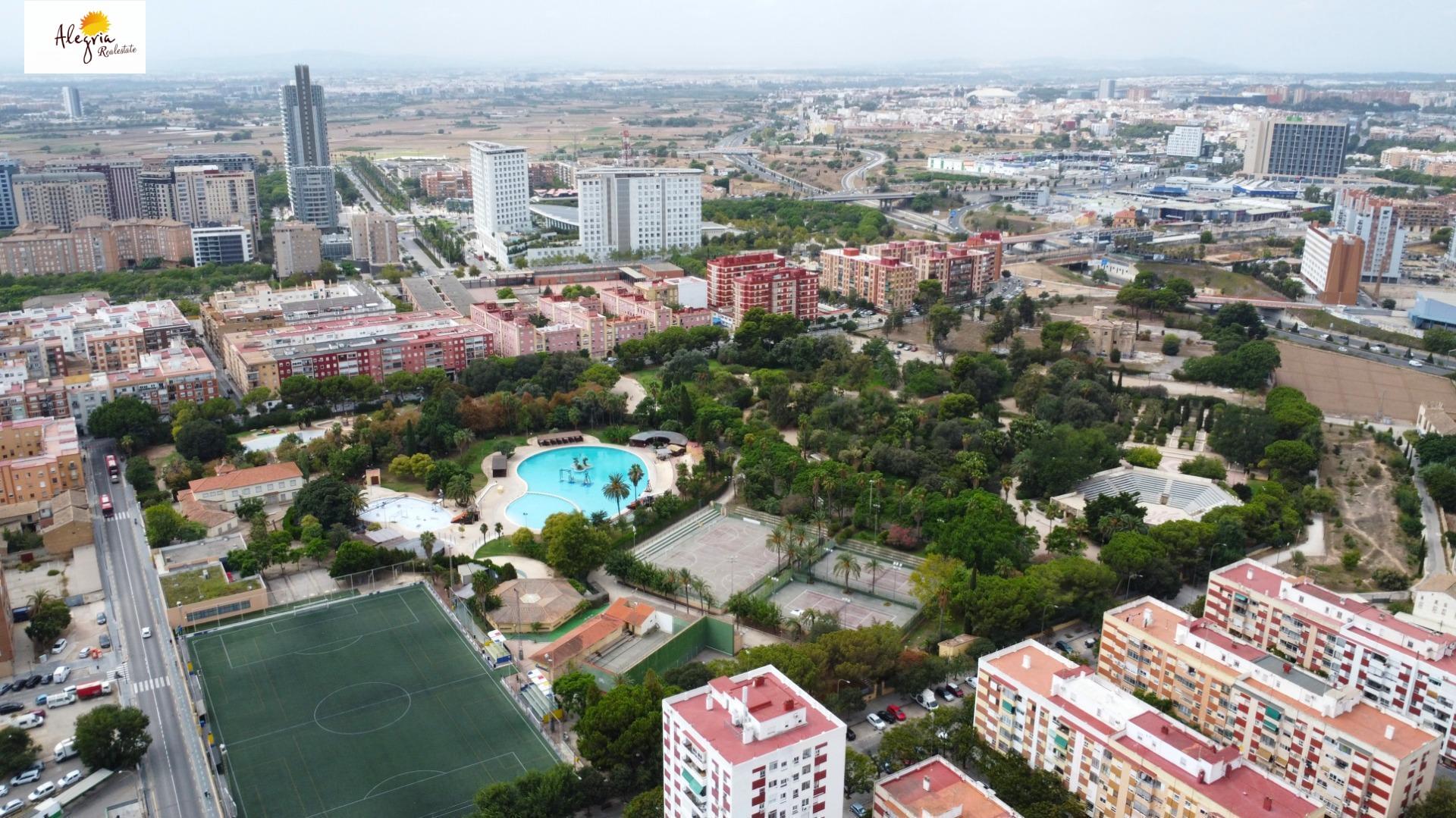 !! EXCELENTE PROYECTO DE OBRA NUEVA AL PARQUE BENICAP