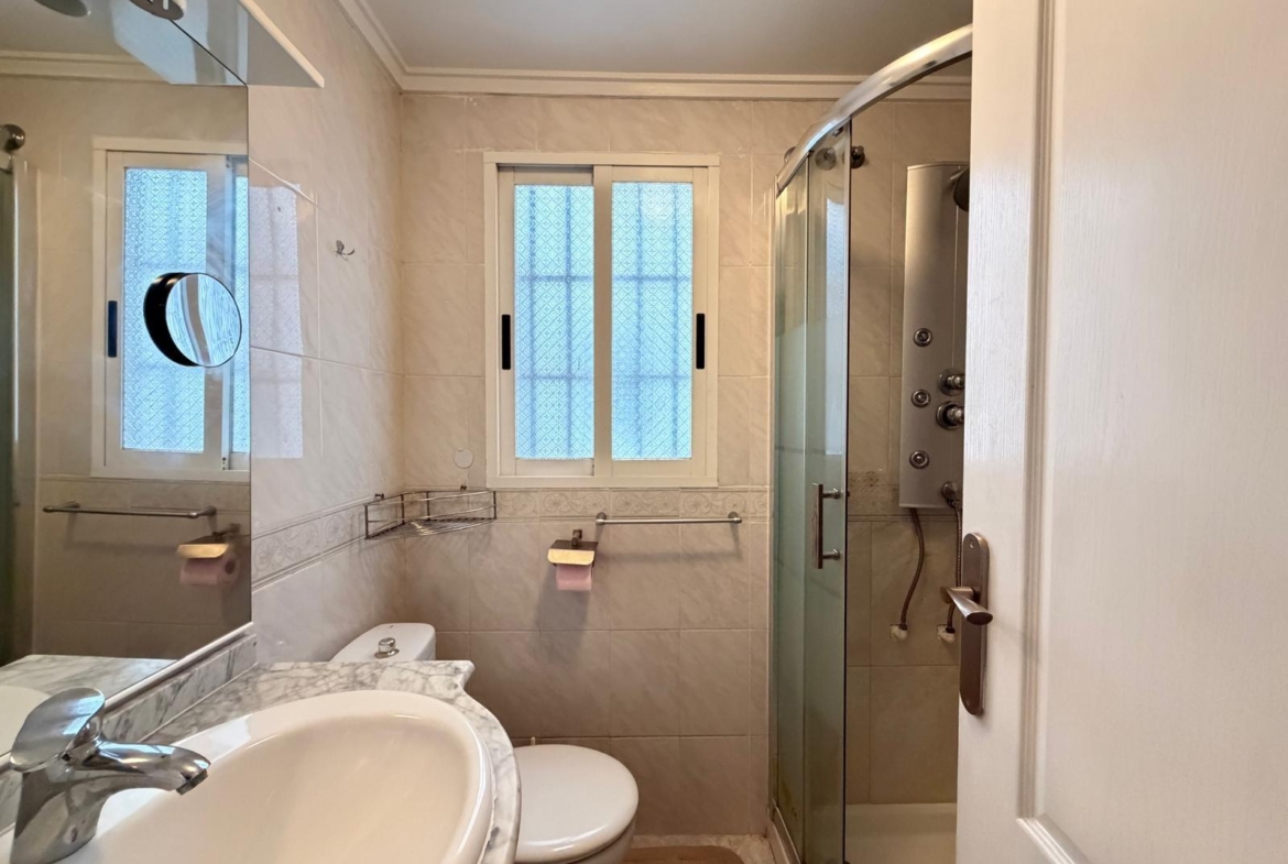APARTMENT 500 METERS FROM PLAYA DEL CURA WITH A SURFACE OF 44 M2. 1 BEDROOM. 1 BATHROOM.
