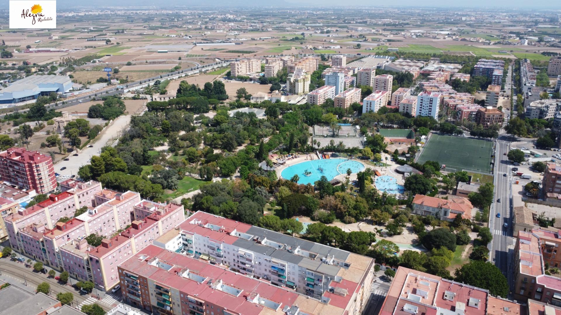 !! EXCELENTE PROYECTO DE OBRA NUEVA AL PARQUE BENICAP