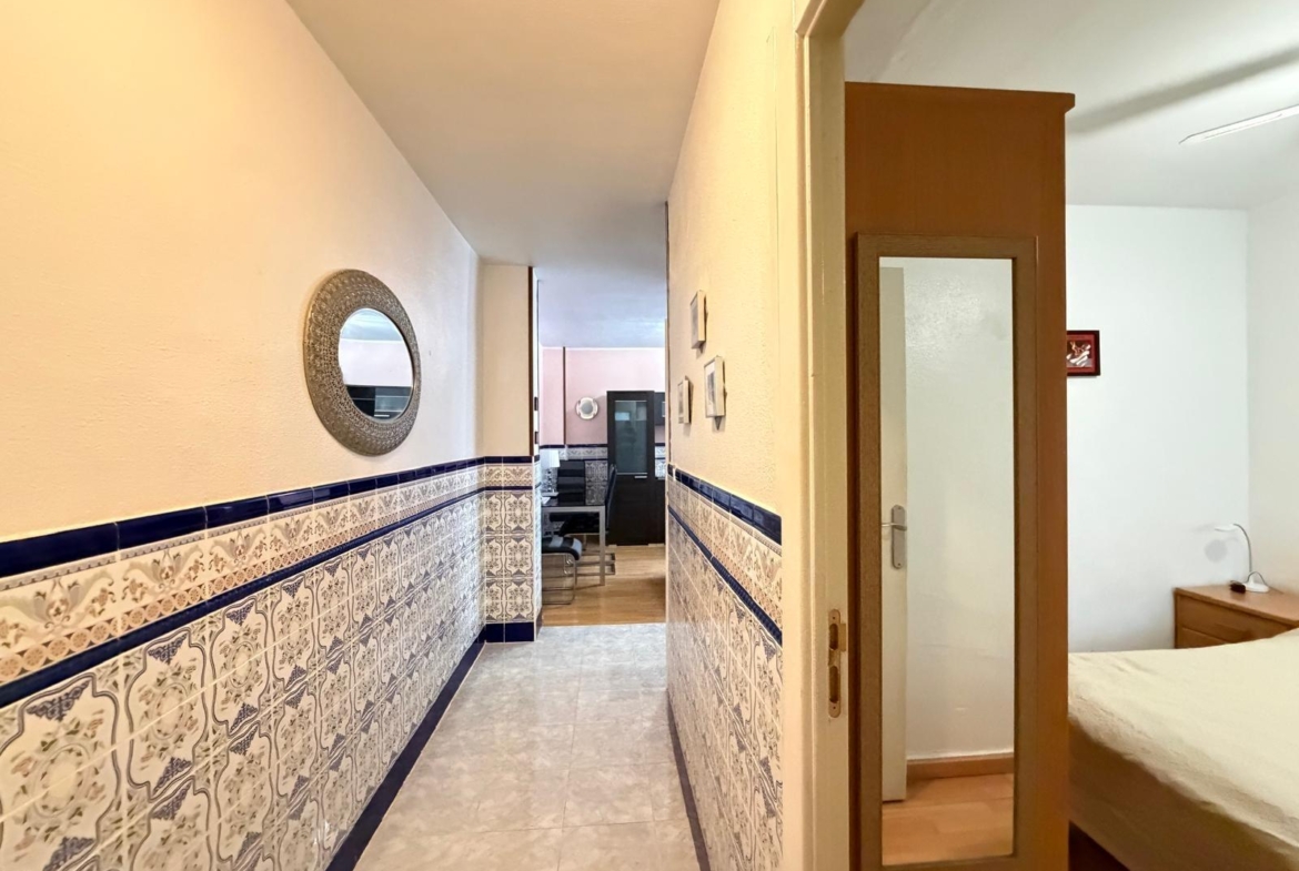 APARTMENT 500 METERS FROM PLAYA DEL CURA WITH A SURFACE OF 44 M2. 1 BEDROOM. 1 BATHROOM.