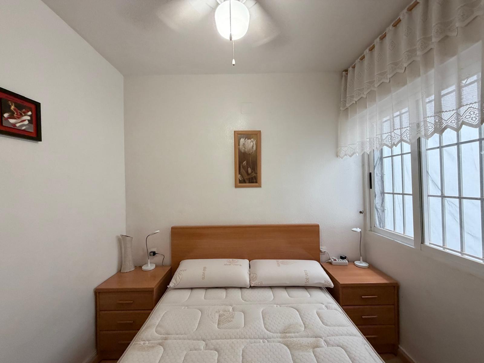 13-18-4 APARTMENT 500 METERS FROM PLAYA DEL CURA WITH A SURFACE OF 44 M2. 1 BEDROOM. 1 BATHROOM.