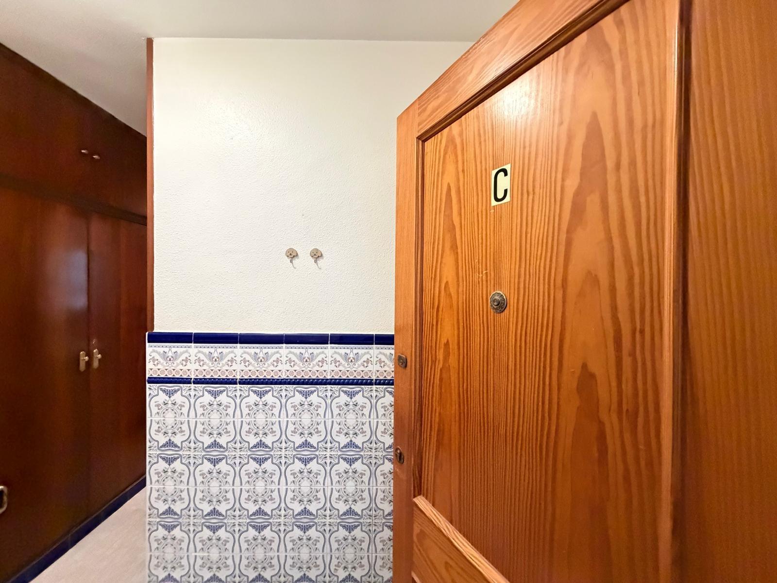13-2-6 APARTMENT 500 METERS FROM PLAYA DEL CURA WITH A SURFACE OF 44 M2. 1 BEDROOM. 1 BATHROOM.