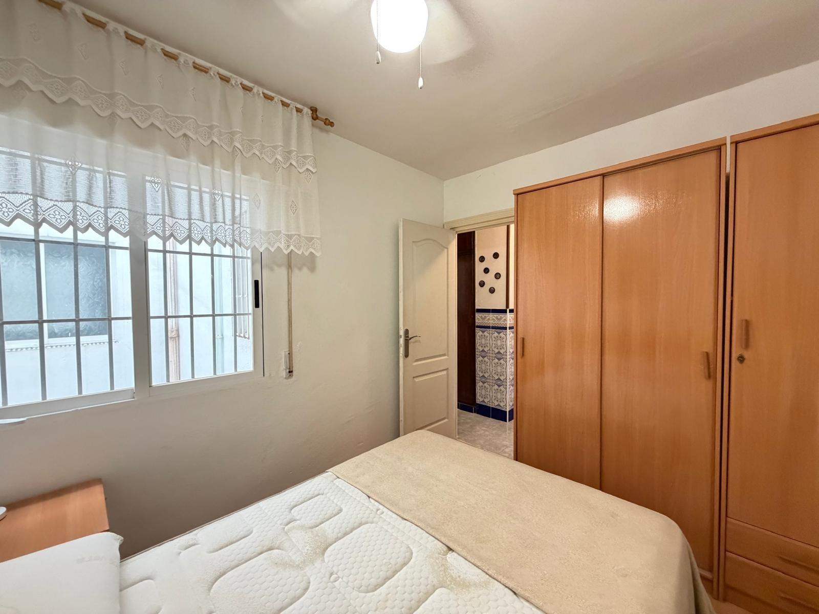 13-22-2 APARTMENT 500 METERS FROM PLAYA DEL CURA WITH A SURFACE OF 44 M2. 1 BEDROOM. 1 BATHROOM.