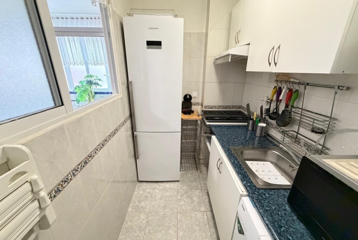 APARTMENT 500 METERS FROM PLAYA DEL CURA WITH A SURFACE OF 44 M2. 1 BEDROOM. 1 BATHROOM.