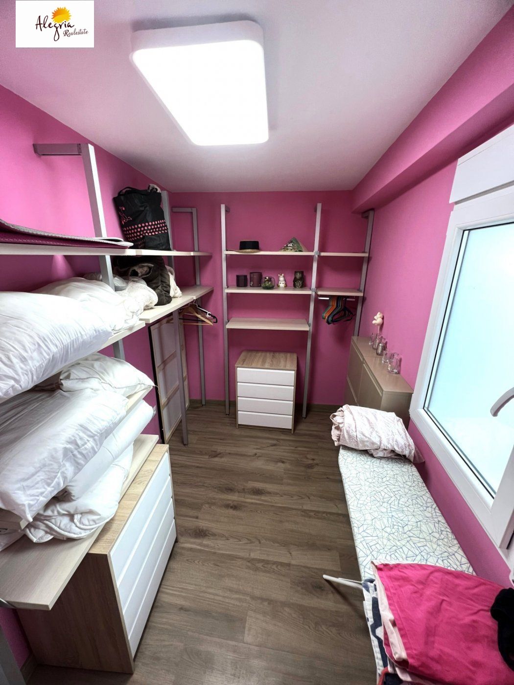 AWESOME APARTMENT IN SALER!!!